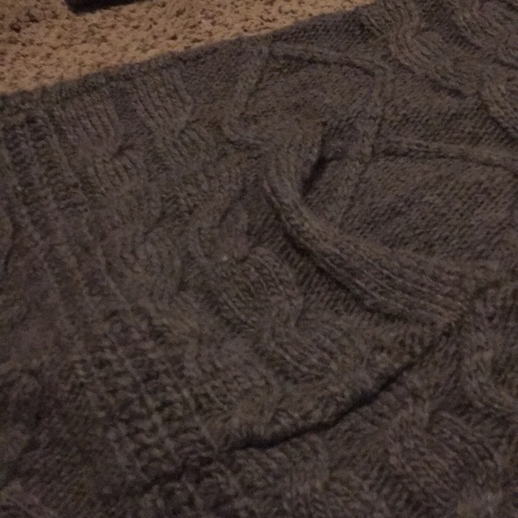 AE Cardigan Sweater Hoodie. - Picture 4 of 7